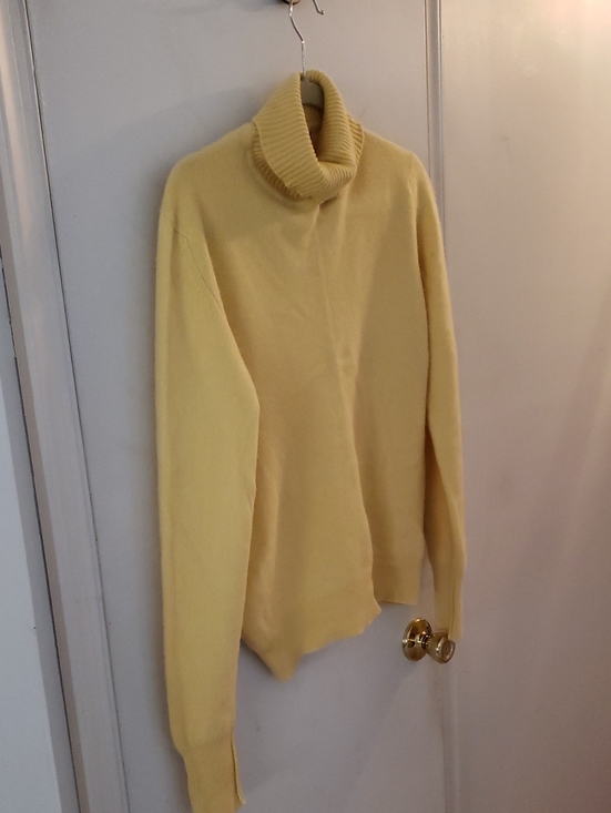 Jaegar London Sweaters - Light Yellow Turtleneck Sweater - Women's Cozy Knit